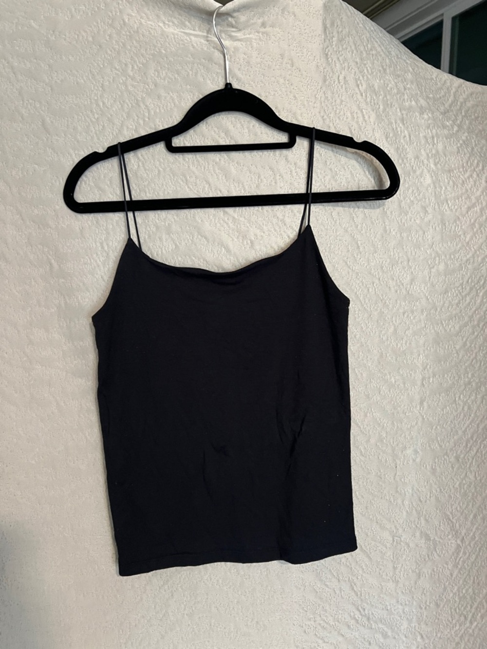 Aritzia Wilfred Free Women’s Black Spaghetti Strap Cami Top Size S
